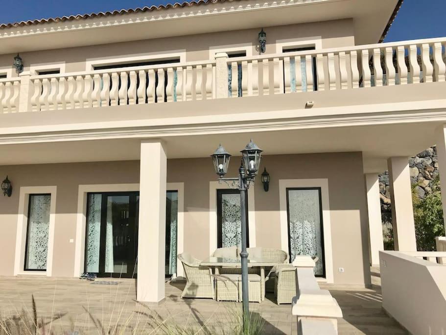 Villa Vista Bella Costa Adeje In Ruhiger Villengegend Mit Meerblick Екстериор снимка