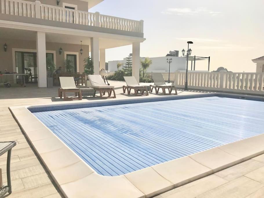 Villa Vista Bella Costa Adeje In Ruhiger Villengegend Mit Meerblick Екстериор снимка