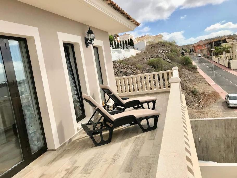 Villa Vista Bella Costa Adeje In Ruhiger Villengegend Mit Meerblick Екстериор снимка