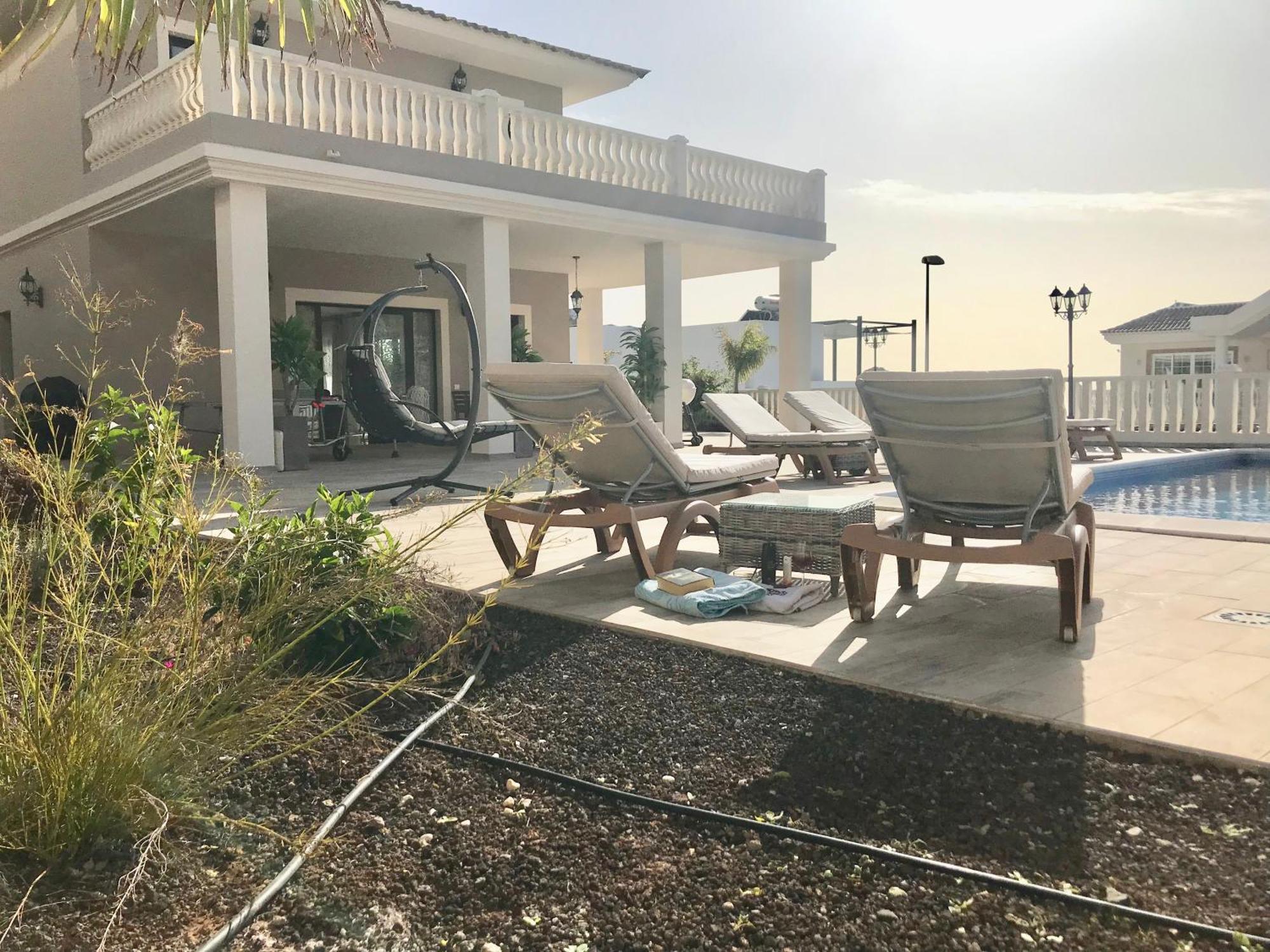 Villa Vista Bella Costa Adeje In Ruhiger Villengegend Mit Meerblick Екстериор снимка