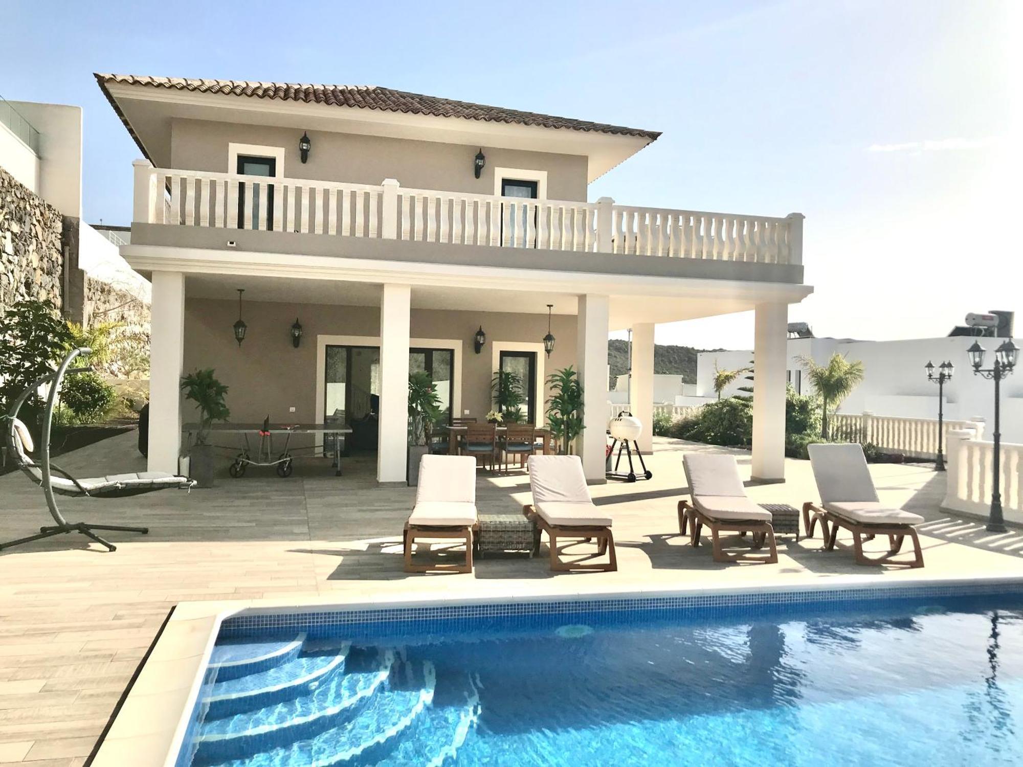Villa Vista Bella Costa Adeje In Ruhiger Villengegend Mit Meerblick Екстериор снимка