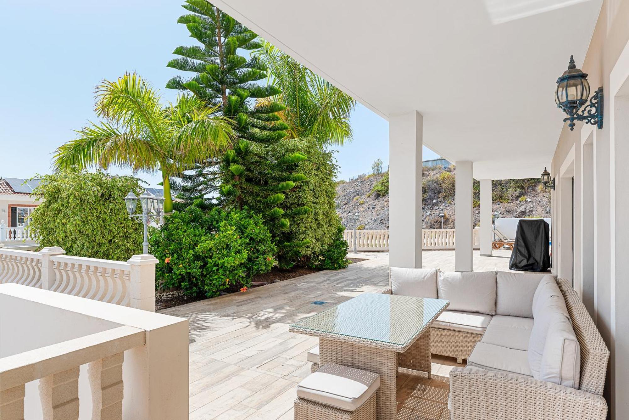 Villa Vista Bella Costa Adeje In Ruhiger Villengegend Mit Meerblick Екстериор снимка